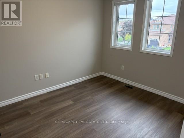 964 Sonoma Court, Mississauga, Ontario  L5V 2L4 - Photo 20 - W12450156