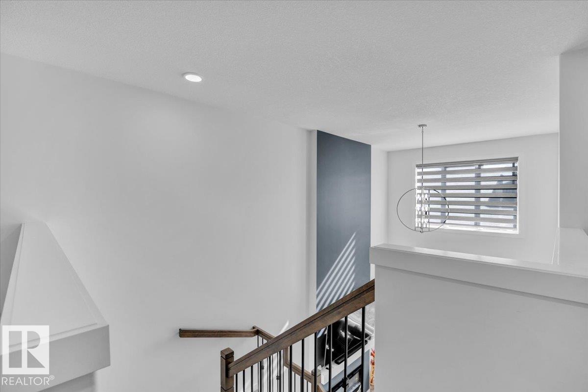 9537 Carson Bend Bn Sw, Edmonton, Alberta  T6W 5H6 - Photo 13 - E4461209