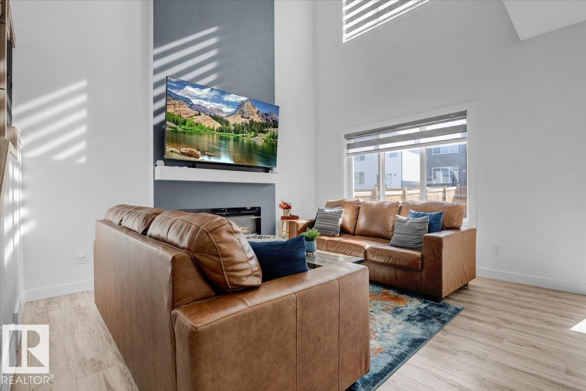 9537 Carson Bend Bn Sw, Edmonton, Alberta  T6W 5H6 - Photo 6 - E4461209