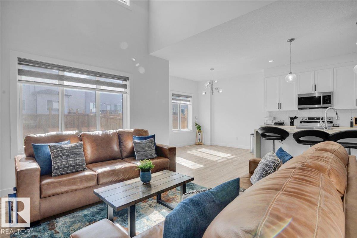 9537 Carson Bend Bn Sw, Edmonton, Alberta  T6W 5H6 - Photo 8 - E4461209