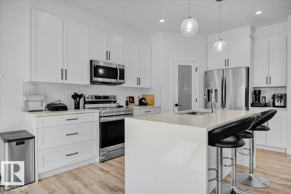 9537 Carson Bend Bn Sw, Edmonton, Alberta  T6W 5H6 - Photo 9 - E4461209