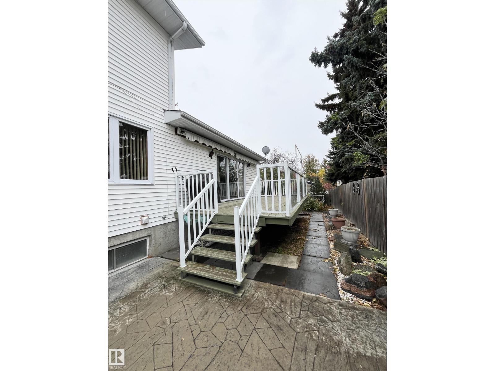 5519 60 Ave Av, Barrhead, Alberta  T7N 1C8 - Photo 12 - E4461211