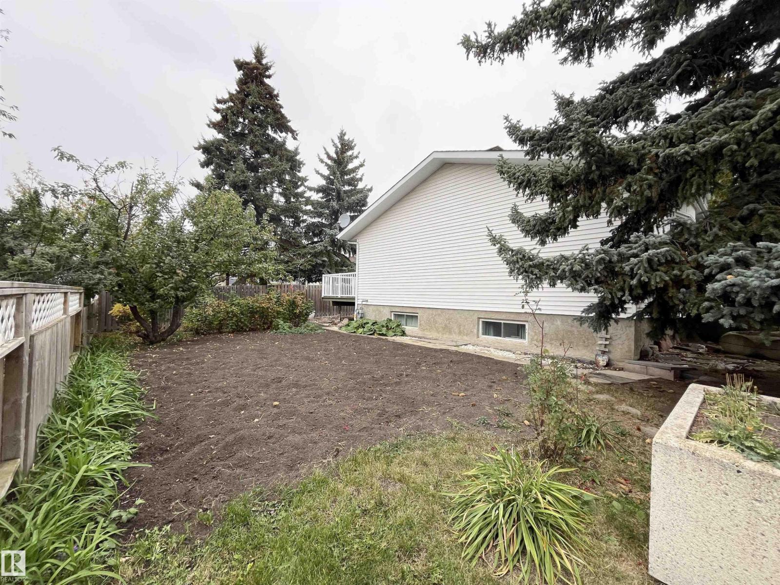 5519 60 Ave Av, Barrhead, Alberta  T7N 1C8 - Photo 14 - E4461211