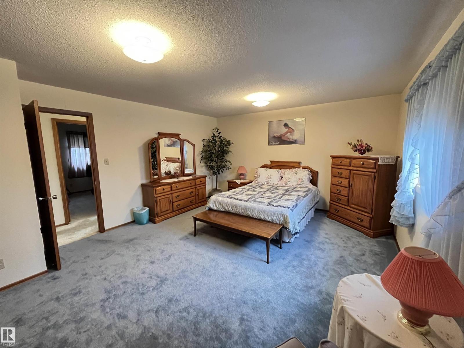 5519 60 Ave Av, Barrhead, Alberta  T7N 1C8 - Photo 34 - E4461211
