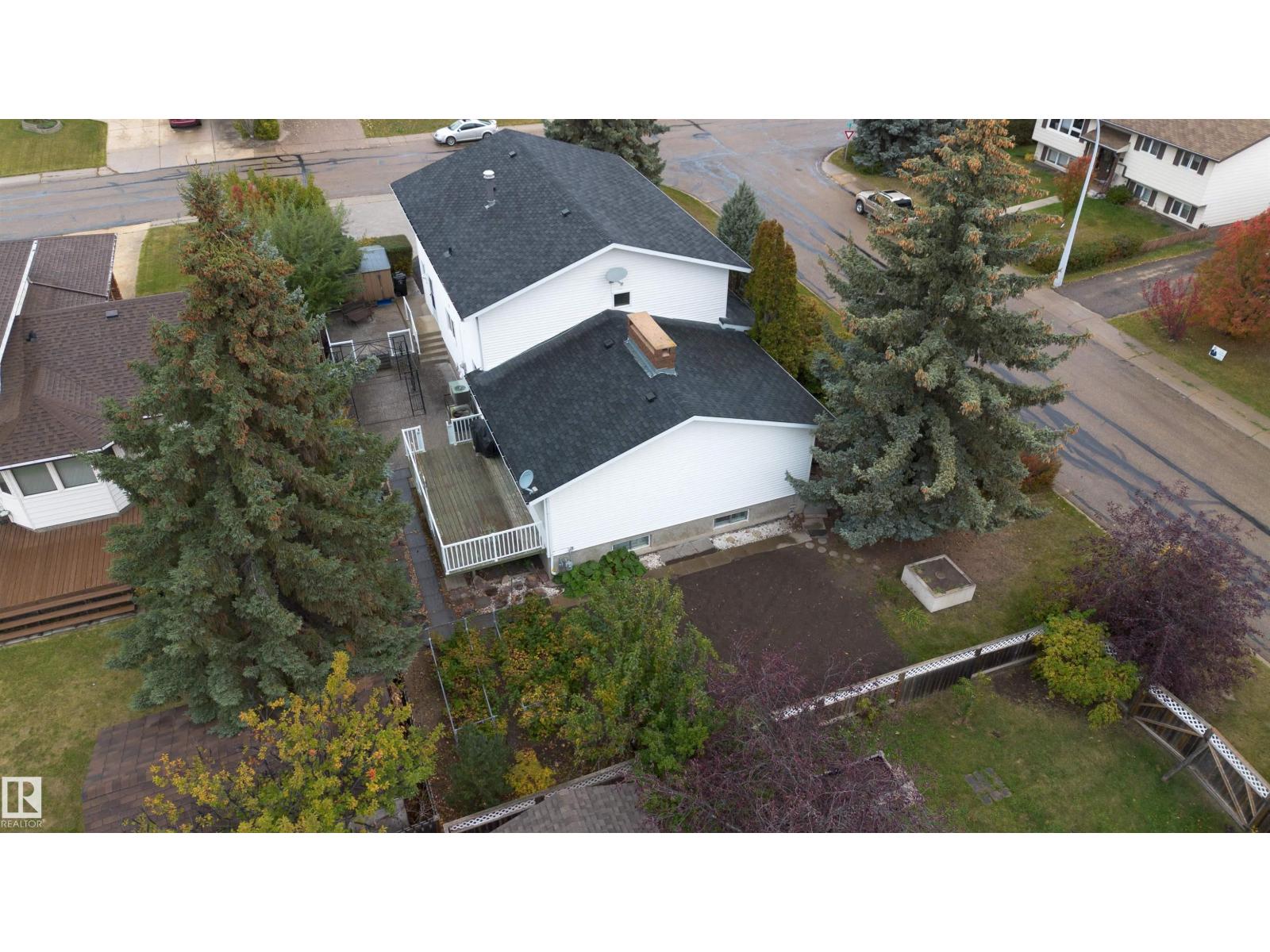 5519 60 Ave Av, Barrhead, Alberta  T7N 1C8 - Photo 4 - E4461211
