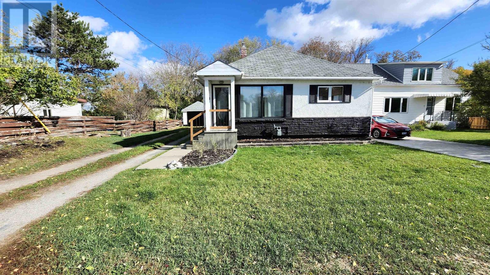 419 River St, Keewatin, Ontario  P0X 1C0 - Photo 2 - TB253171