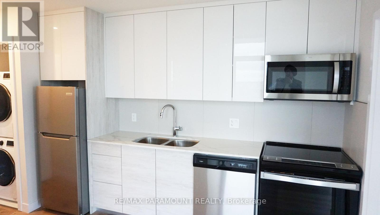 2909 - 60 Frederick Street, Kitchener, Ontario  N2H 2L7 - Photo 5 - X12450522