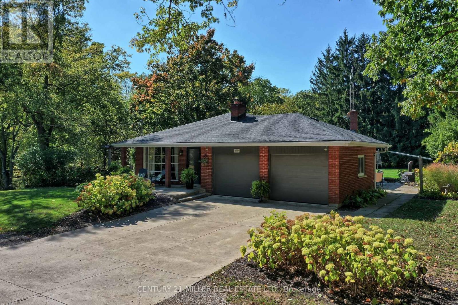 99 Mcbay Road, Brant, Ontario  N3T 5L4 - Photo 1 - X12450573
