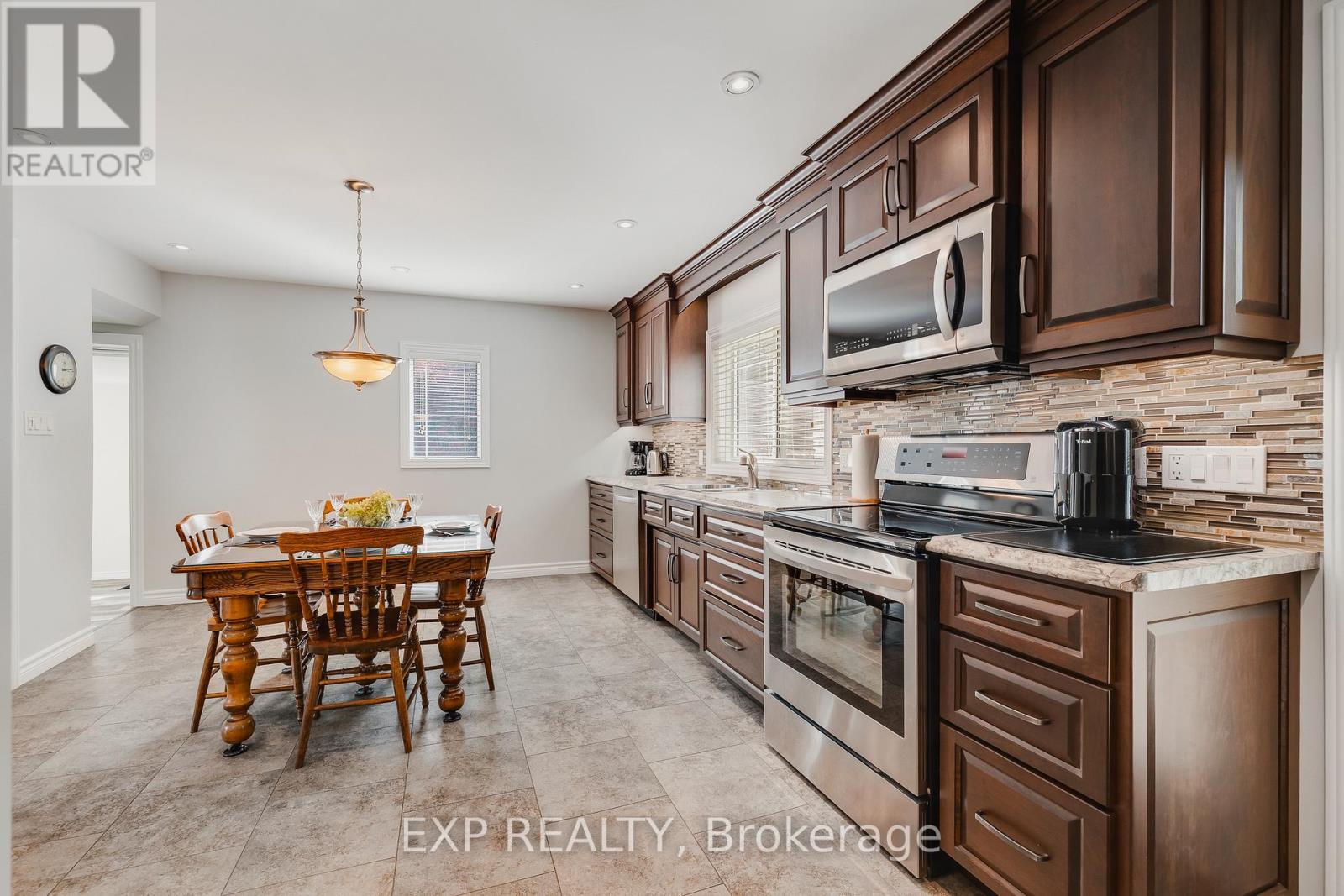 78 George Street S, Minto, Ontario  N0G 1Z0 - Photo 12 - X12450593