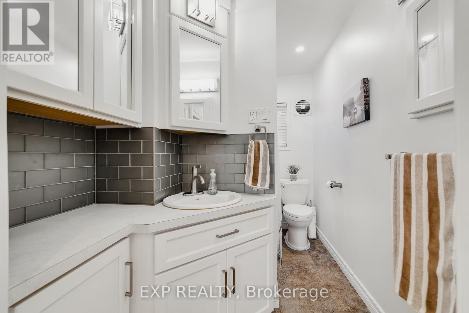 78 George Street S, Minto, Ontario  N0G 1Z0 - Photo 13 - X12450593