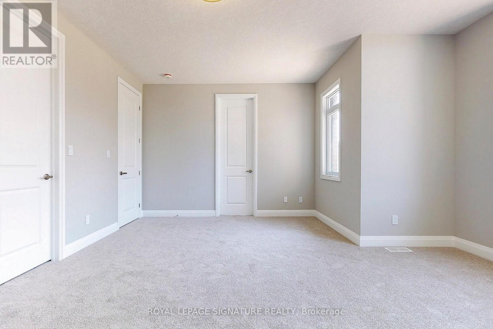 24 Hollybrook Trail, Kitchener, Ontario  N2R 0M4 - Photo 24 - X12450599