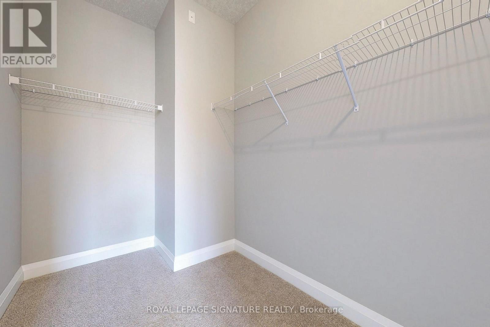 24 Hollybrook Trail, Kitchener, Ontario  N2R 0M4 - Photo 26 - X12450599