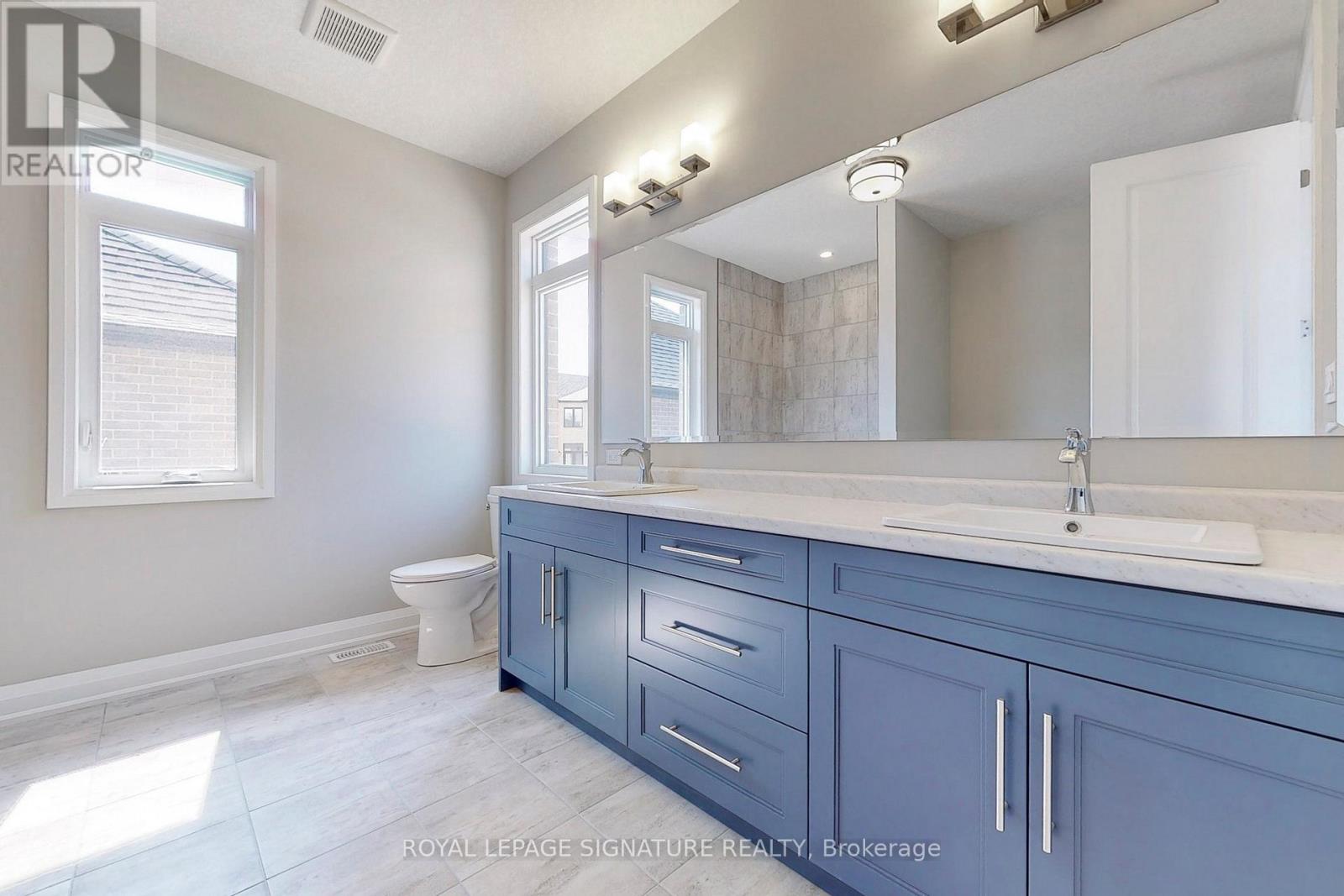 24 Hollybrook Trail, Kitchener, Ontario  N2R 0M4 - Photo 27 - X12450599