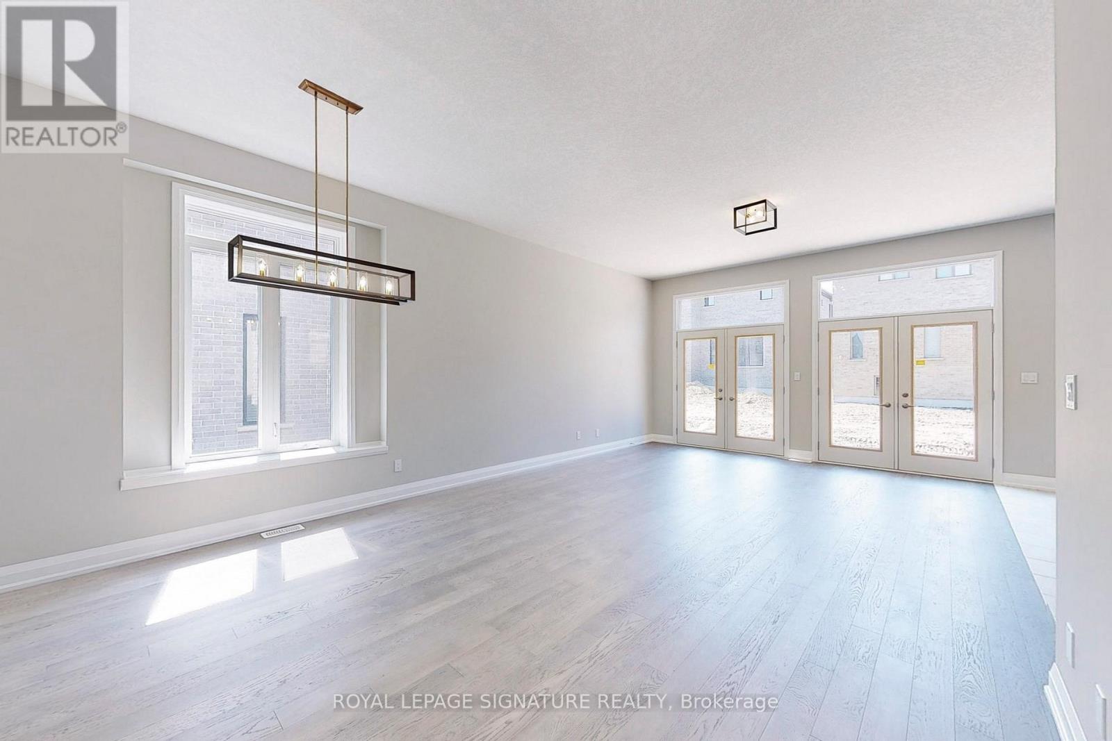 24 Hollybrook Trail, Kitchener, Ontario  N2R 0M4 - Photo 6 - X12450599