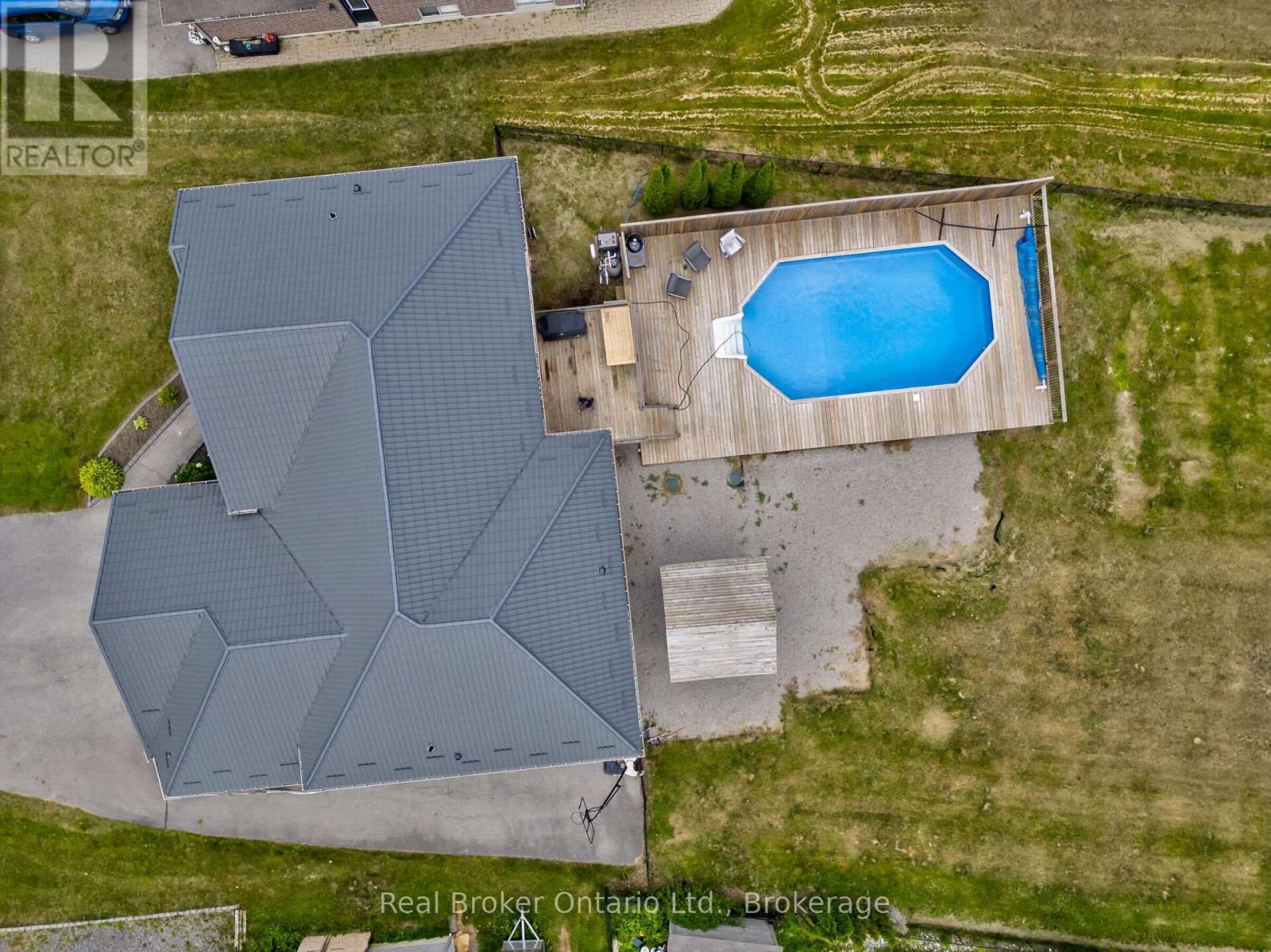 628 Mt. Pleasant Road, Brant, Ontario  N0E 1K0 - Photo 2 - X12450626