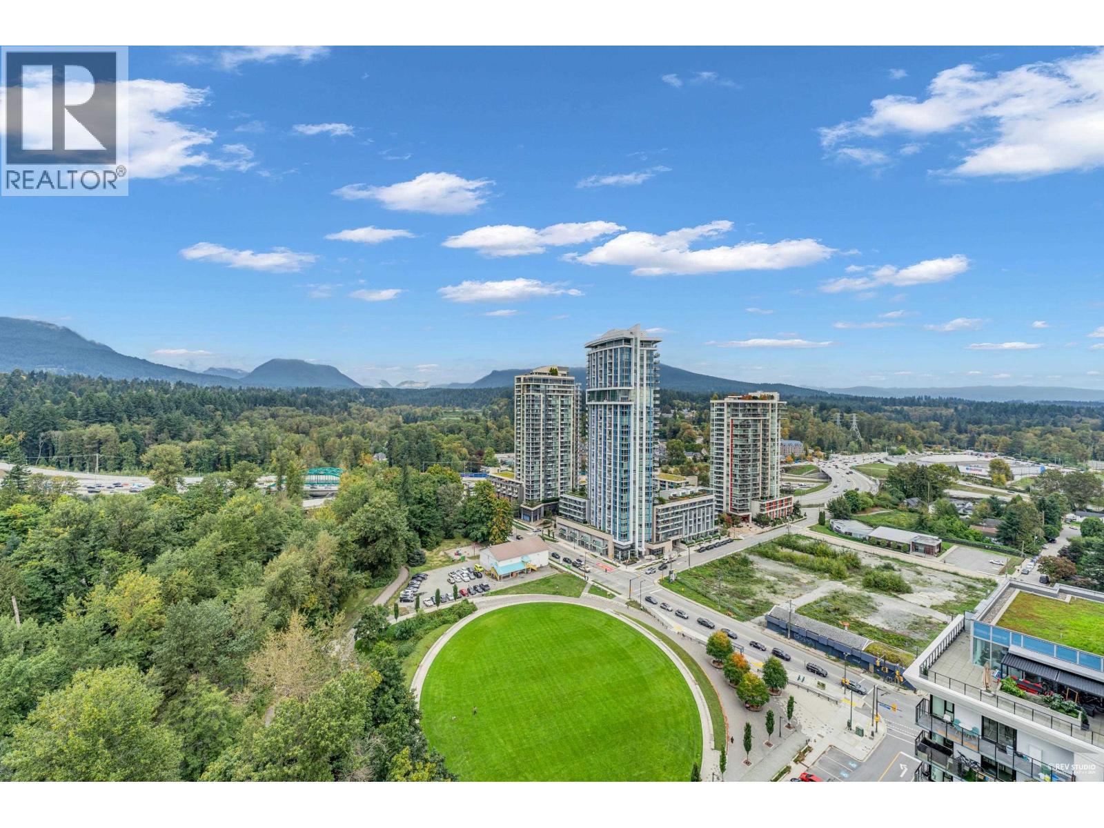 2402 1401 HUNTER STREET, north vancouver, British Columbia