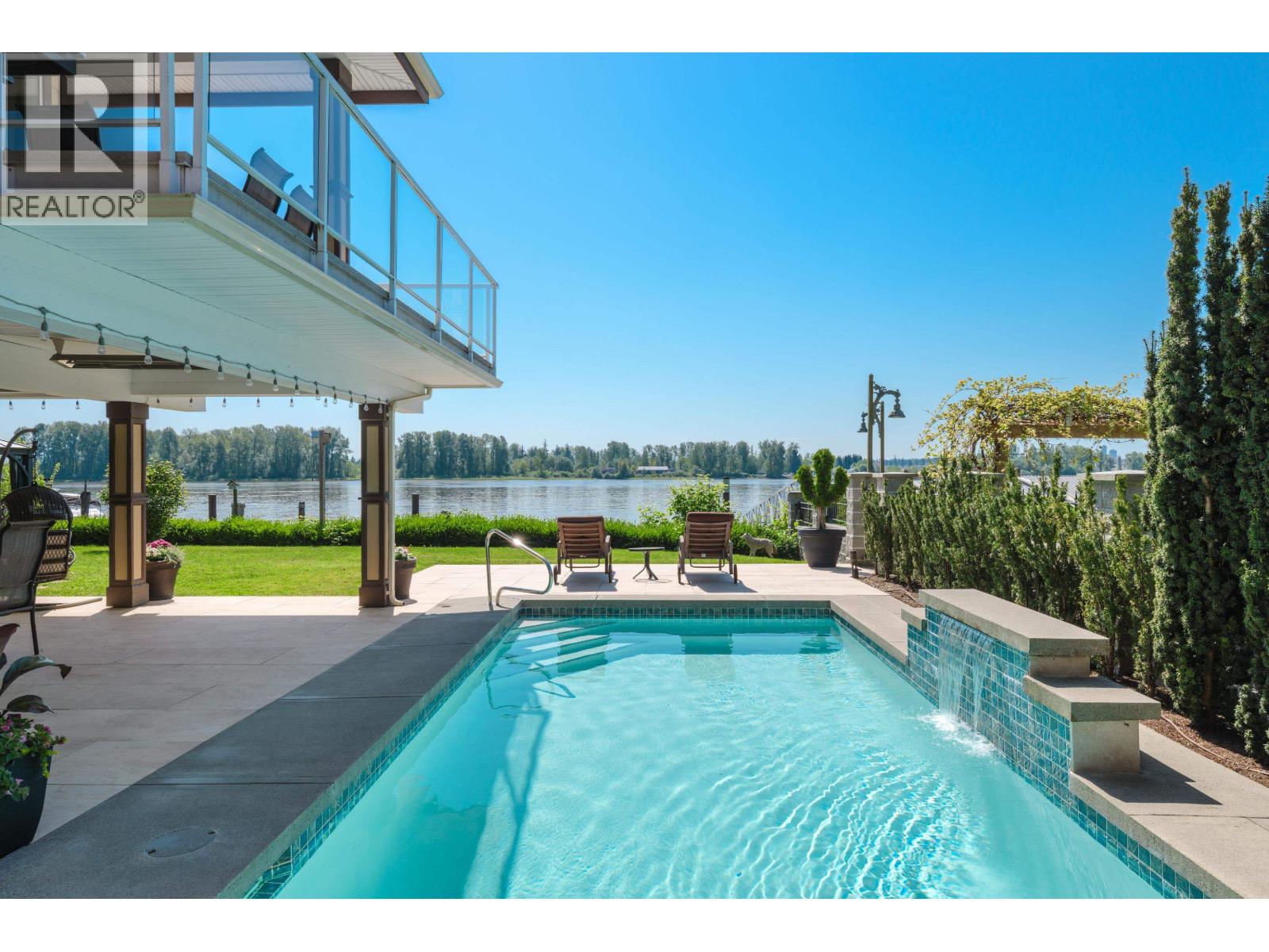 20282 WHARF STREET, Maple Ridge, British Columbia