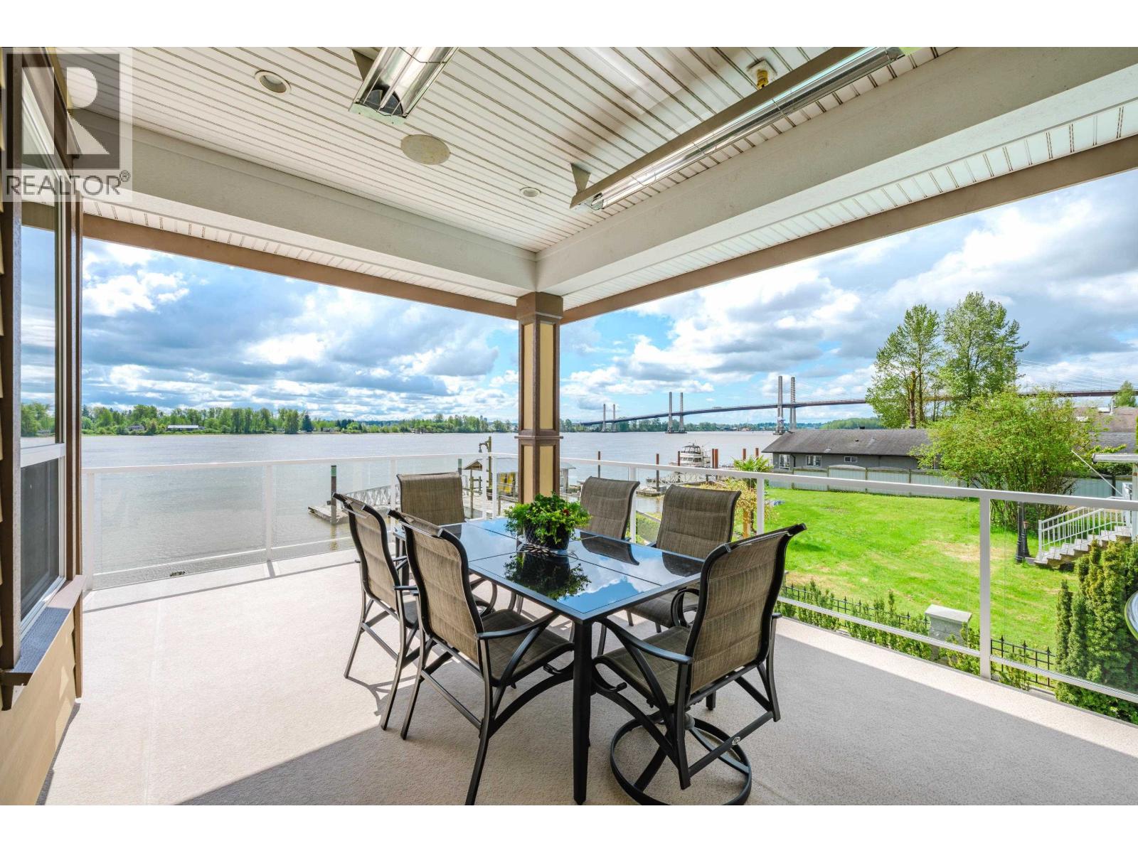 20282 Wharf Street, Maple Ridge, British Columbia  V2X 1A3 - Photo 16 - R3056196