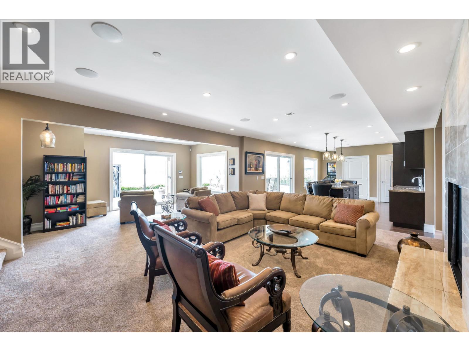 20282 Wharf Street, Maple Ridge, British Columbia  V2X 1A3 - Photo 34 - R3056196