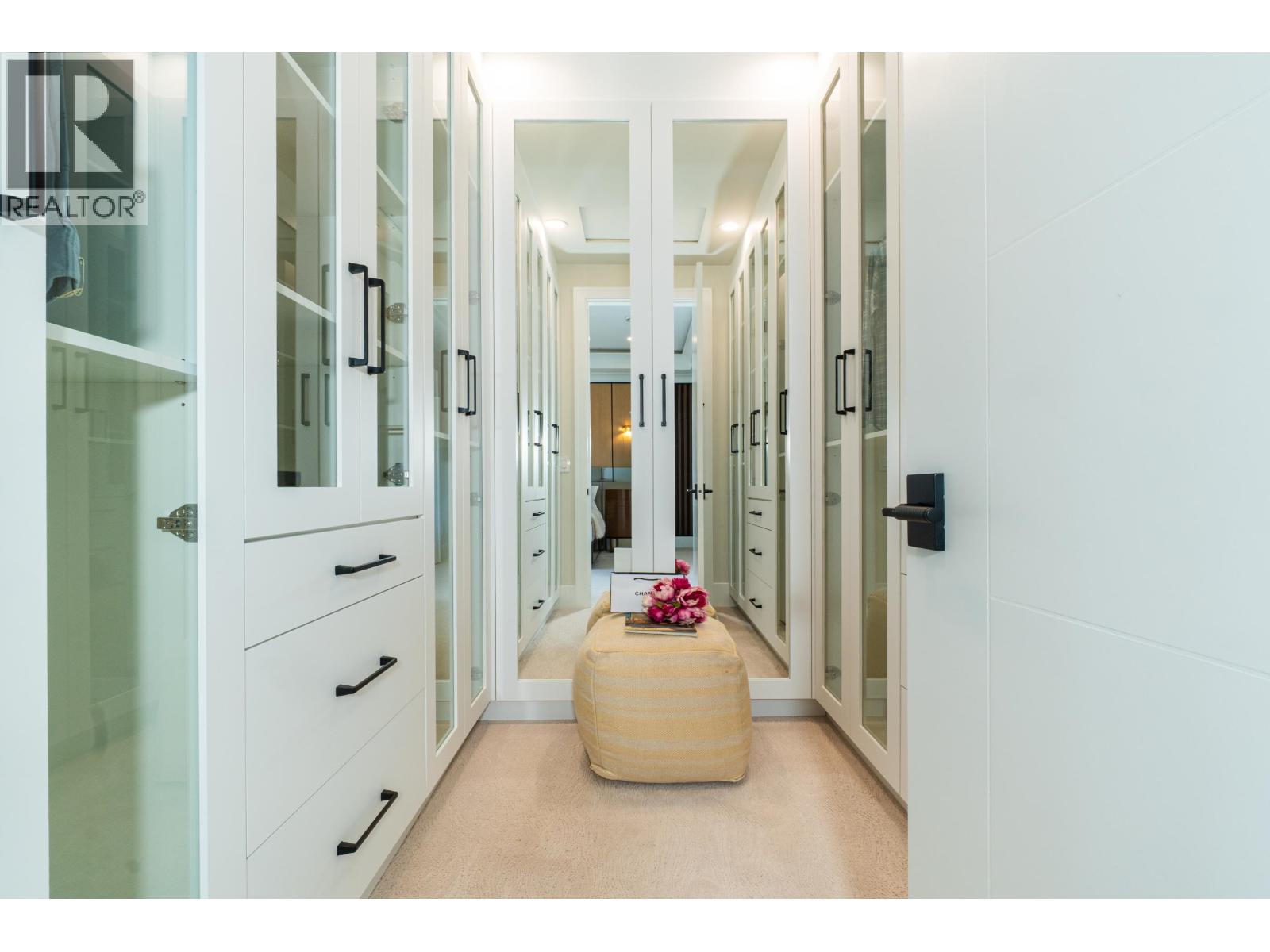 9531 Kirkmond Crescent, Richmond, British Columbia  V7E 1M7 - Photo 25 - R3056359