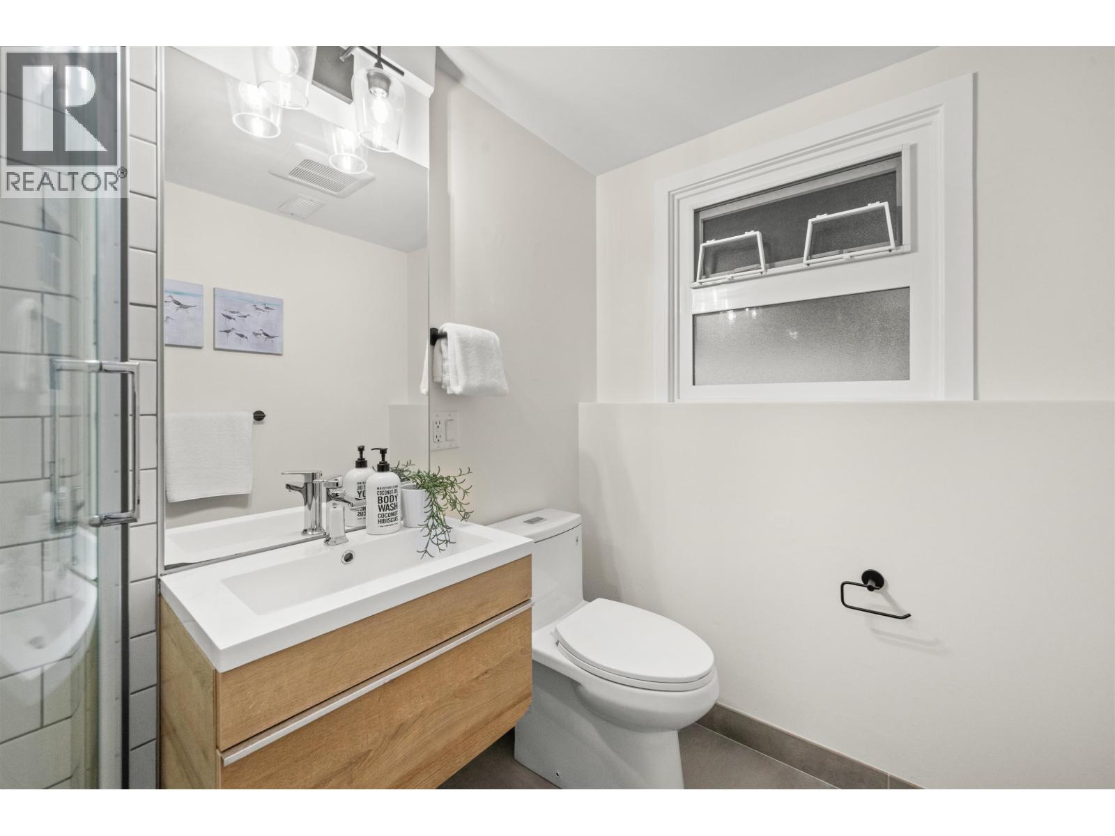 4593 Cliffmont Road, North Vancouver, British Columbia  V7G 1J8 - Photo 22 - R3056371