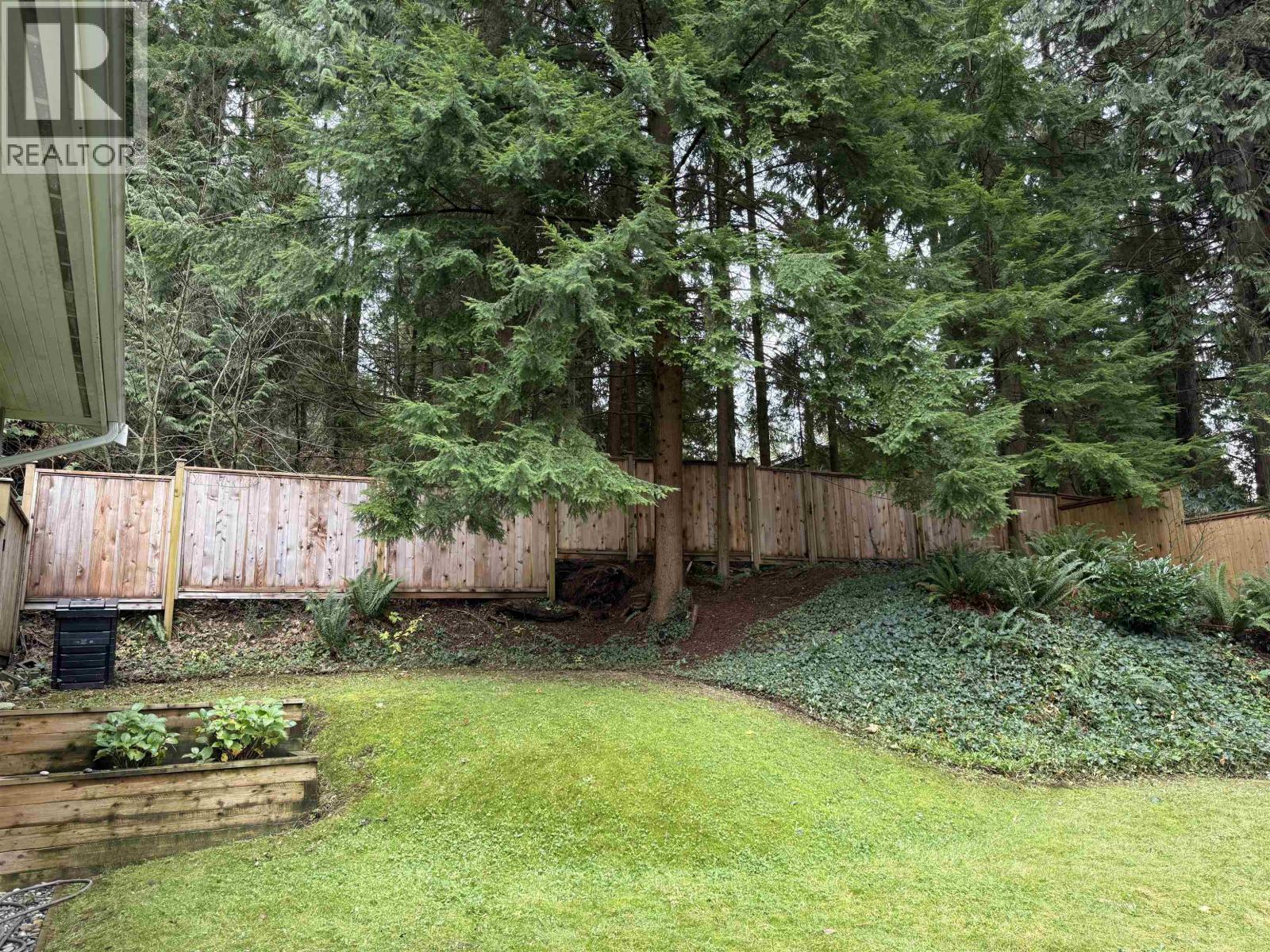 4593 Cliffmont Road, North Vancouver, British Columbia  V7G 1J8 - Photo 28 - R3056371