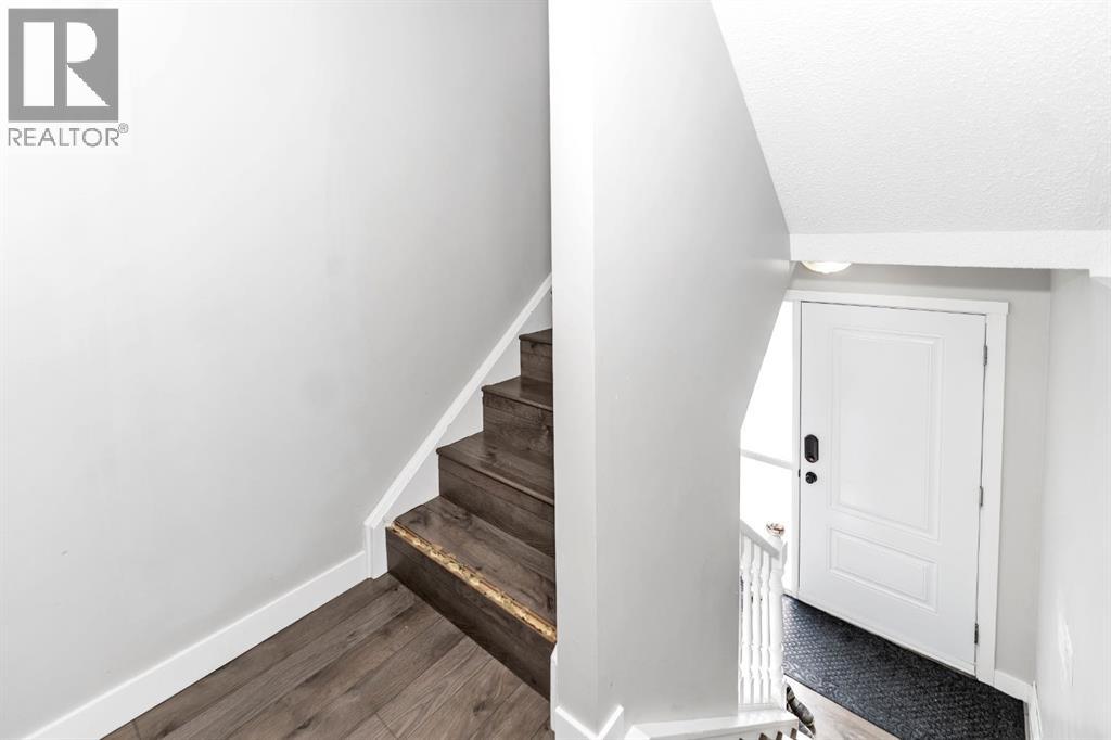 151, 6915 Ranchview Drive Nw, Calgary, Alberta  T3G 1R8 - Photo 2 - A2260268