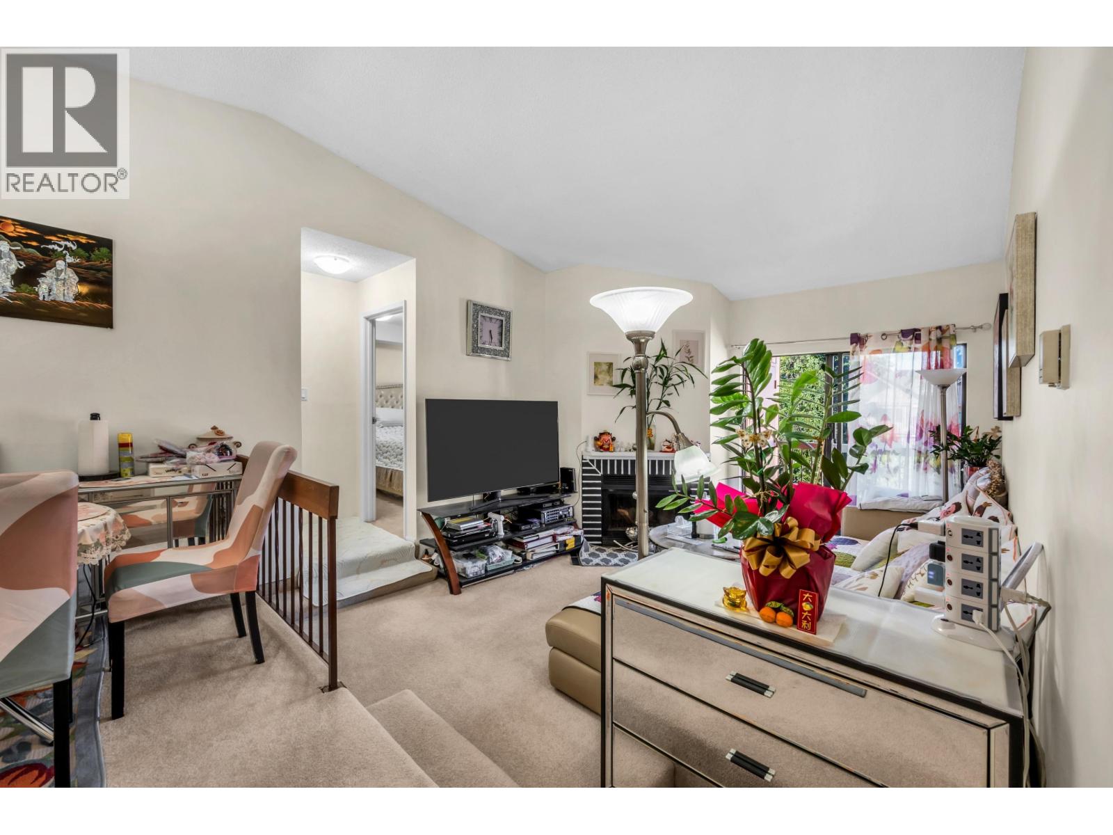 322 8500 Ackroyd Road, Richmond, British Columbia  V6X 3H8 - Photo 12 - R3032185