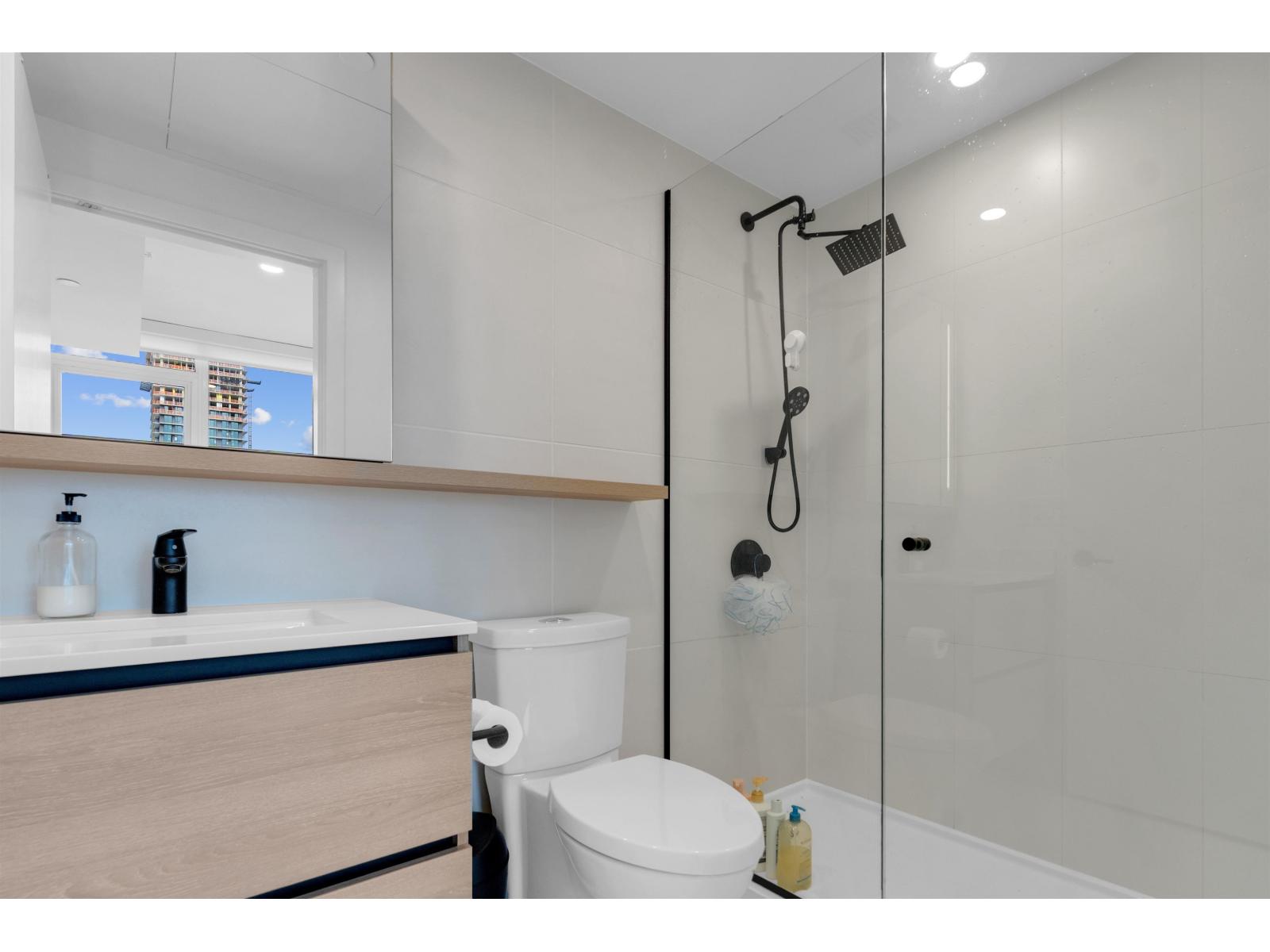 2508 13428 105 Avenue, Surrey, British Columbia  V3T 0S6 - Photo 9 - R3055737