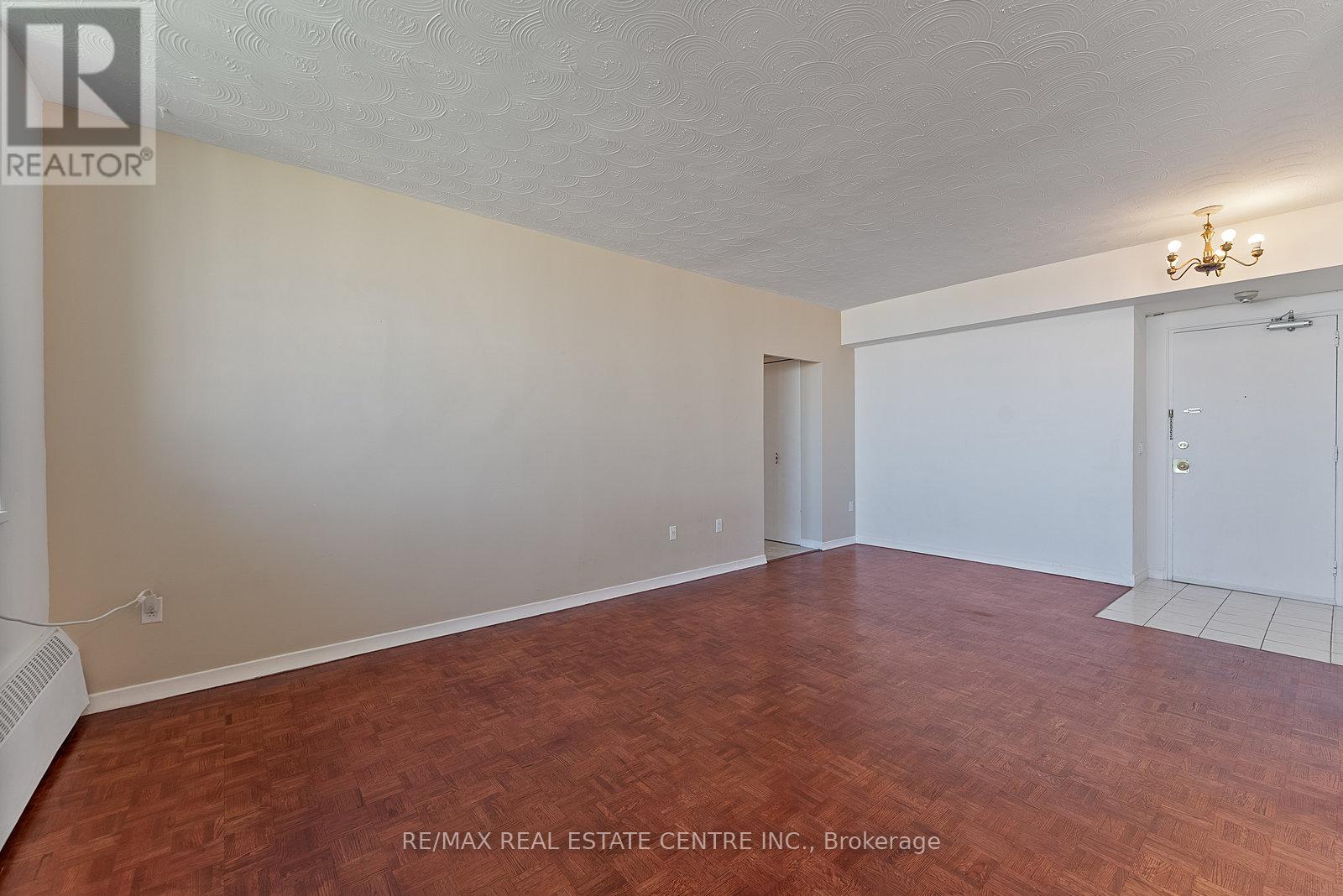 1010 - 2245 Eglinton Avenue E, Toronto, Ontario  M1K 2N3 - Photo 6 - E12449701