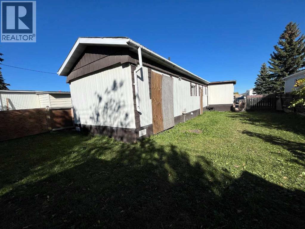 15, 4802 54 Avenue, Camrose, Alberta  T4V 3A5 - Photo 16 - A2260317