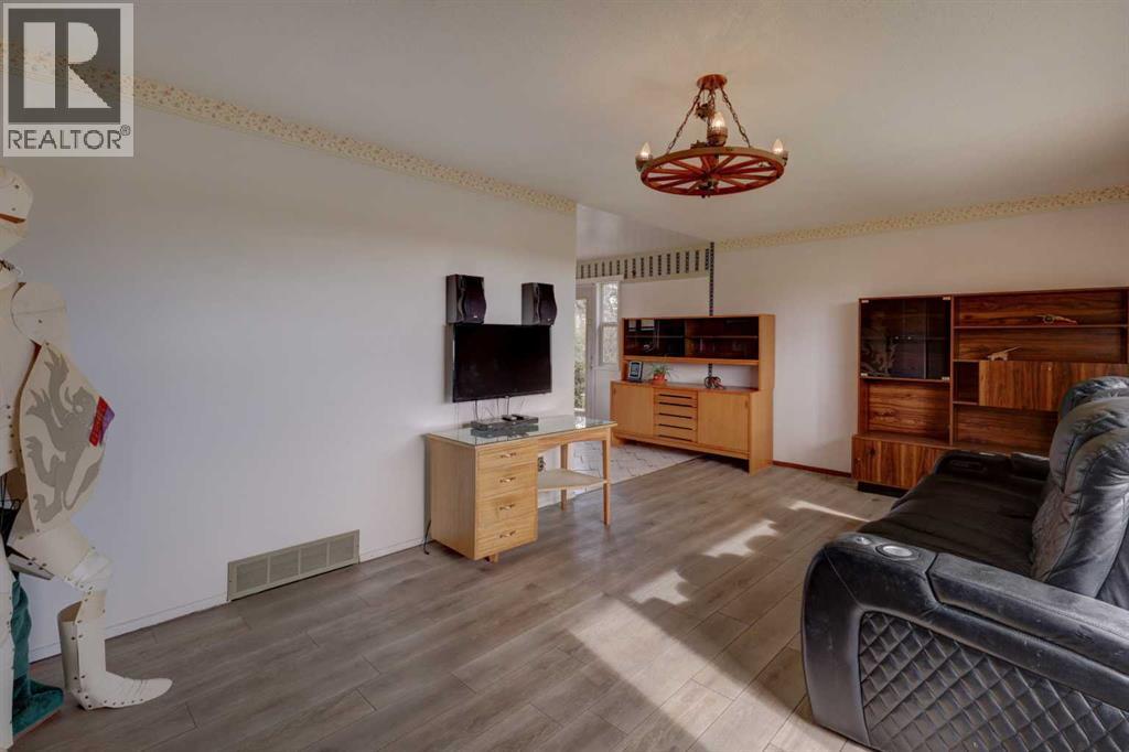 13078 264a Township, Rural Rocky View County, Alberta  T4B 5B5 - Photo 8 - A2260646