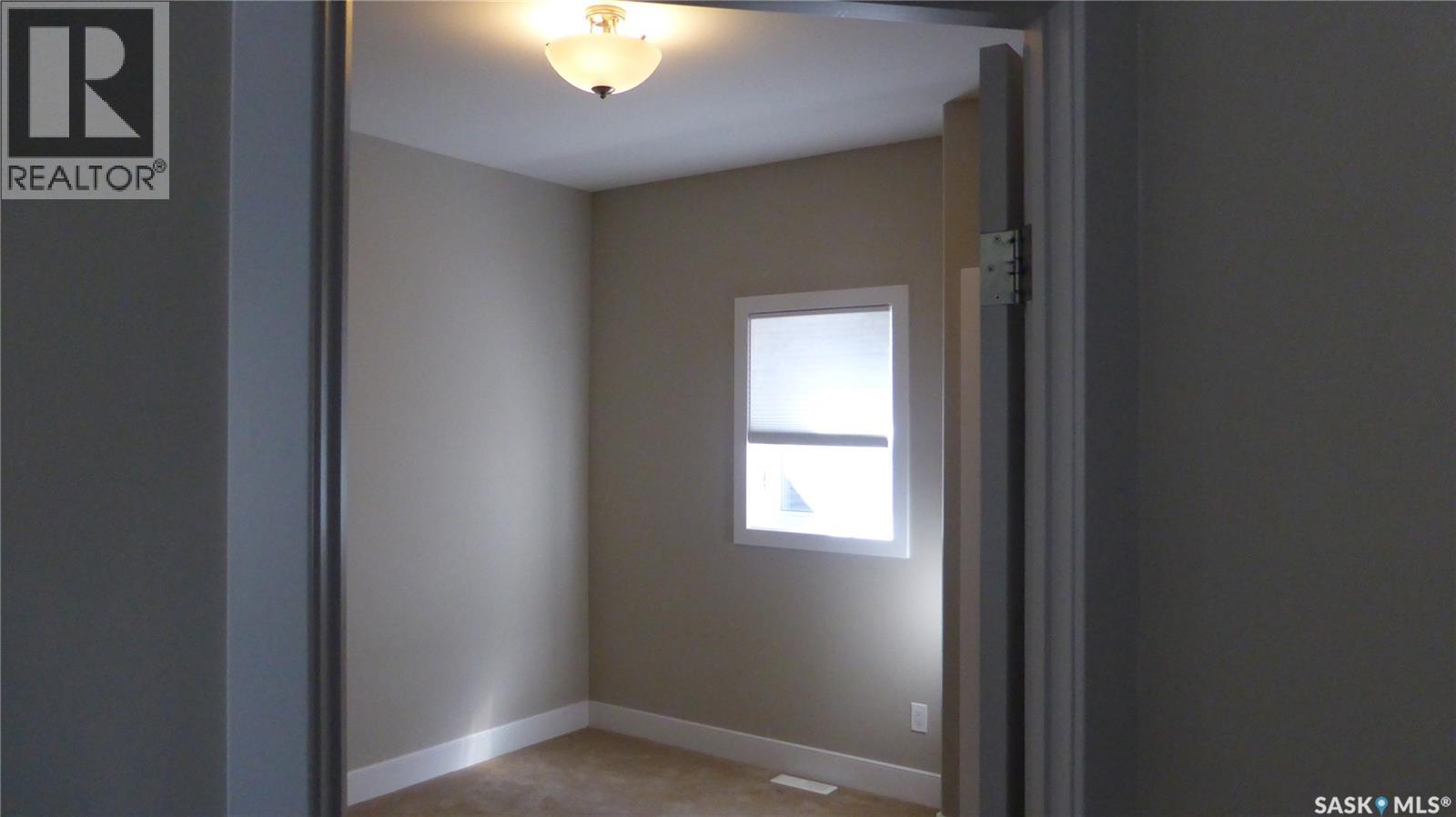 431 Flynn Lane, Saskatoon, Saskatchewan  S7V 0J8 - Photo 12 - SK020349