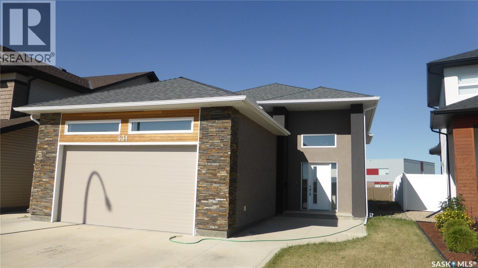 431 Flynn Lane, Saskatoon, Saskatchewan  S7V 0J8 - Photo 2 - SK020349