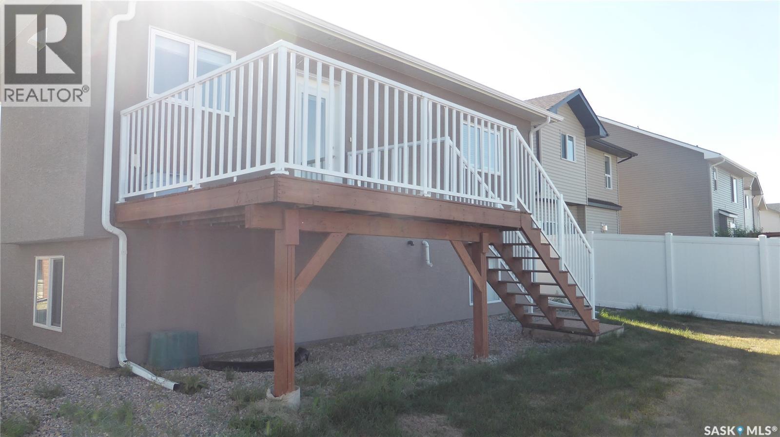 431 Flynn Lane, Saskatoon, Saskatchewan  S7V 0J8 - Photo 5 - SK020349