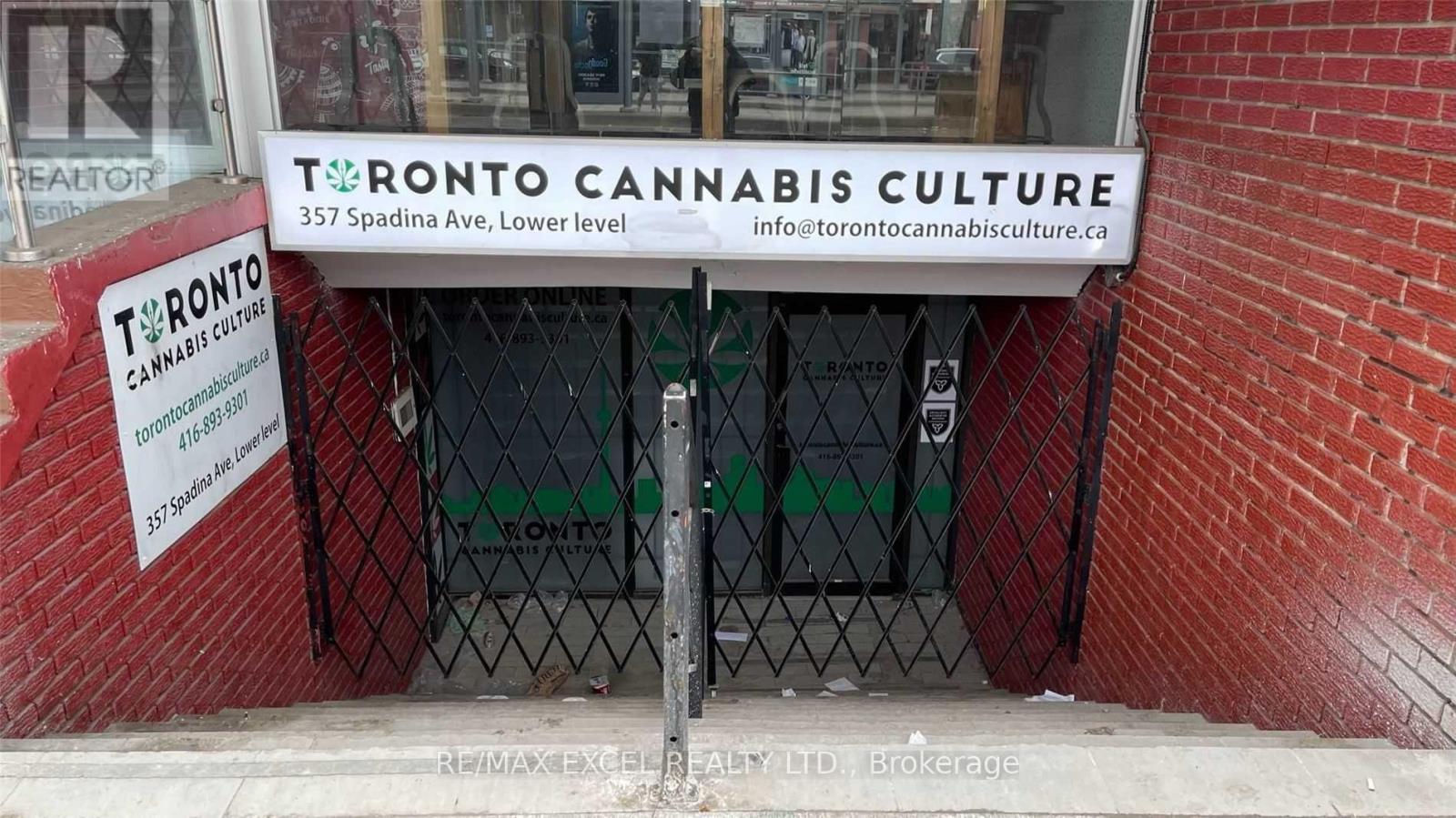 LOWER - 357 SPADINA AVENUE, Toronto, Ontario