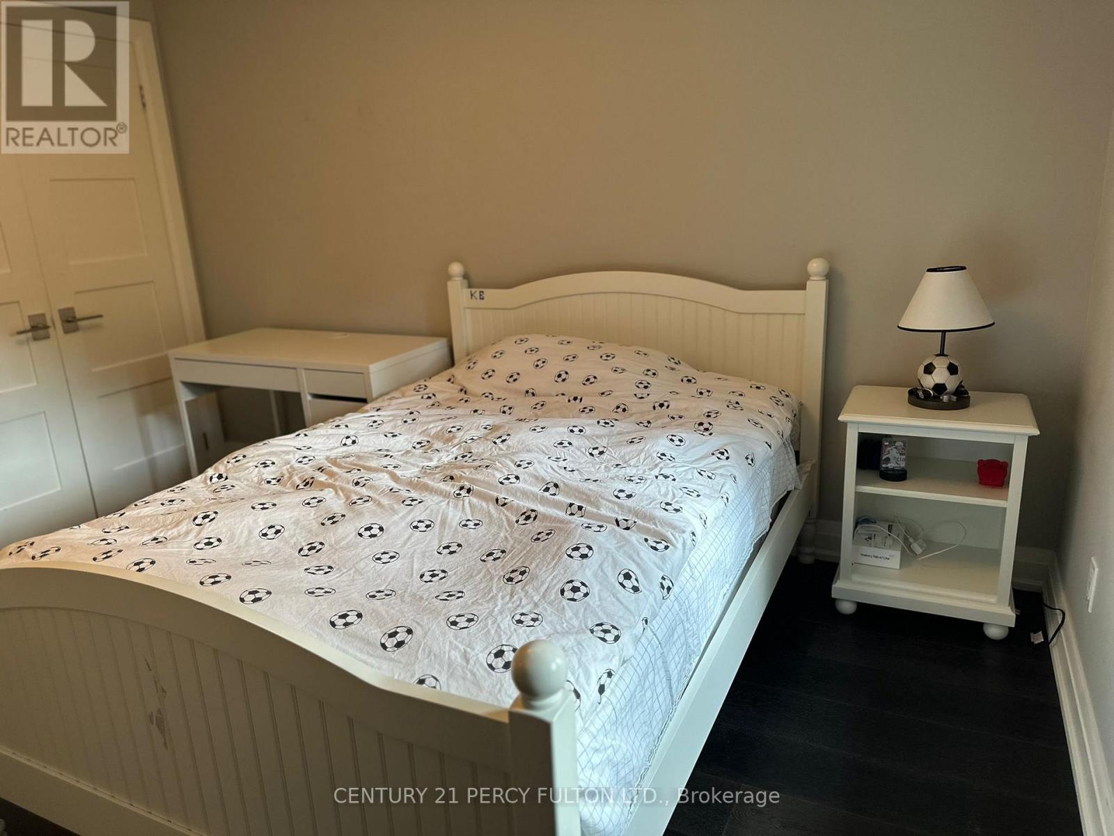 26 Aldenham Crescent, Toronto, Ontario  M3A 1S2 - Photo 14 - C12450617