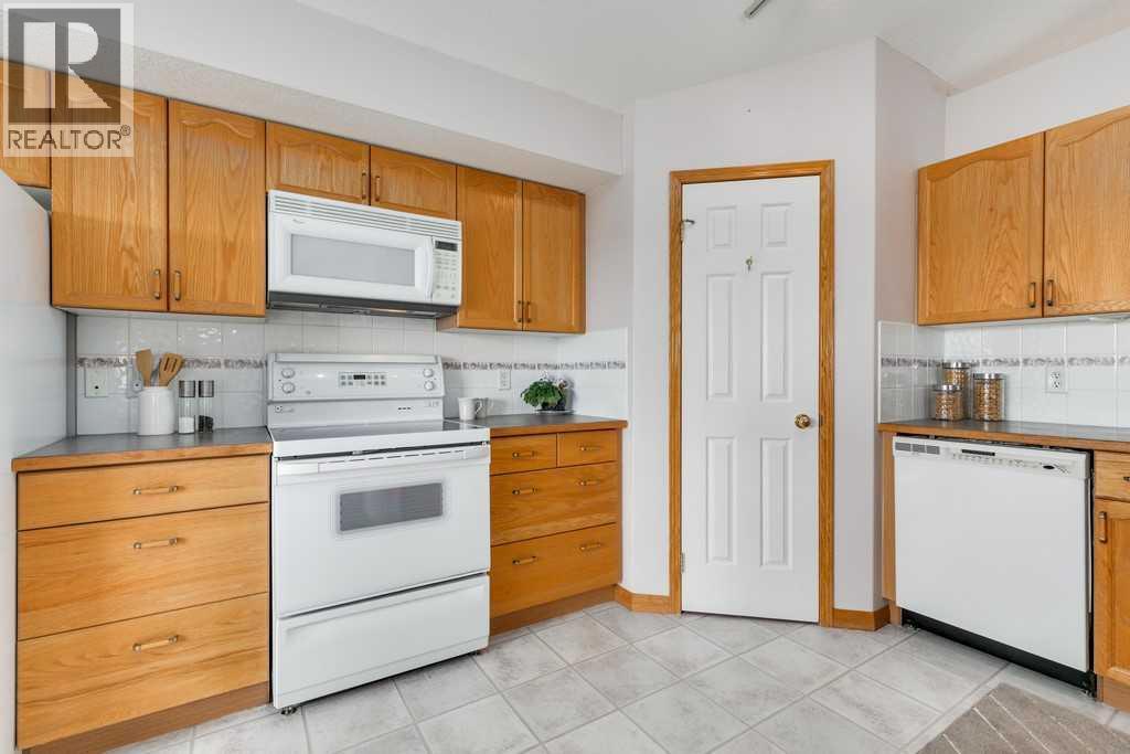 133 Chaparral Ridge Point Se, Calgary, Alberta  T2X 3M6 - Photo 6 - A2260852