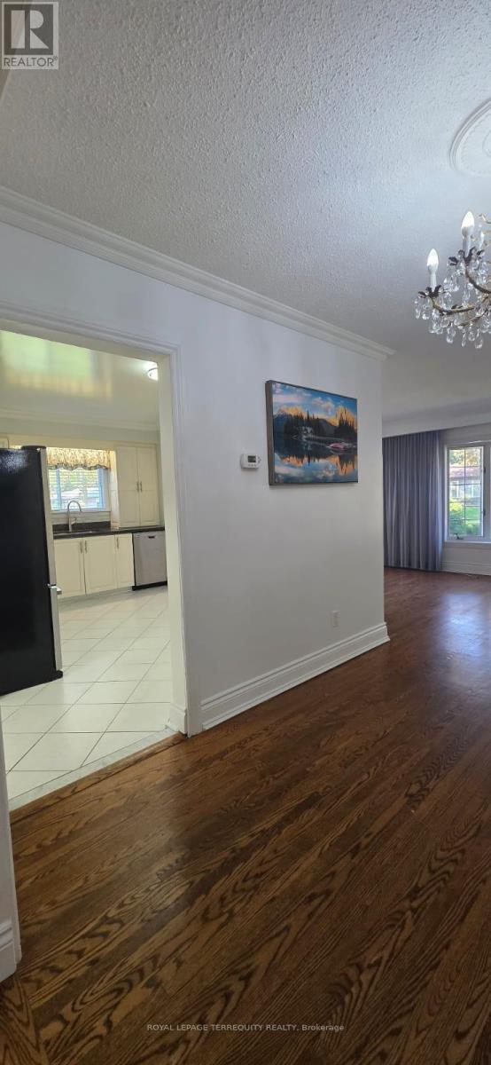31 Stonefield Crescent, Toronto, Ontario  M1E 4J4 - Photo 7 - E12450619