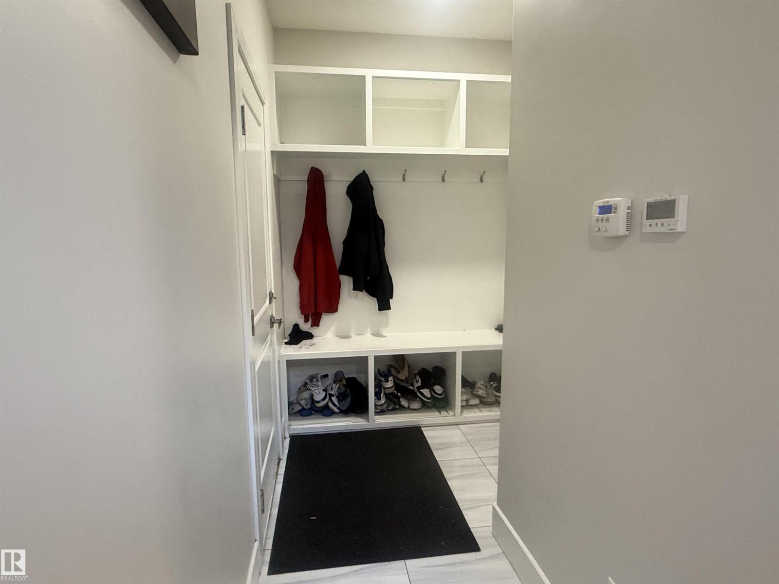 5711 176 Av Nw Nw, Edmonton, Alberta  T5Y 0K7 - Photo 28 - E4459143