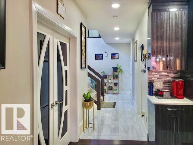 5711 176 Av Nw Nw, Edmonton, Alberta  T5Y 0K7 - Photo 11 - E4459143