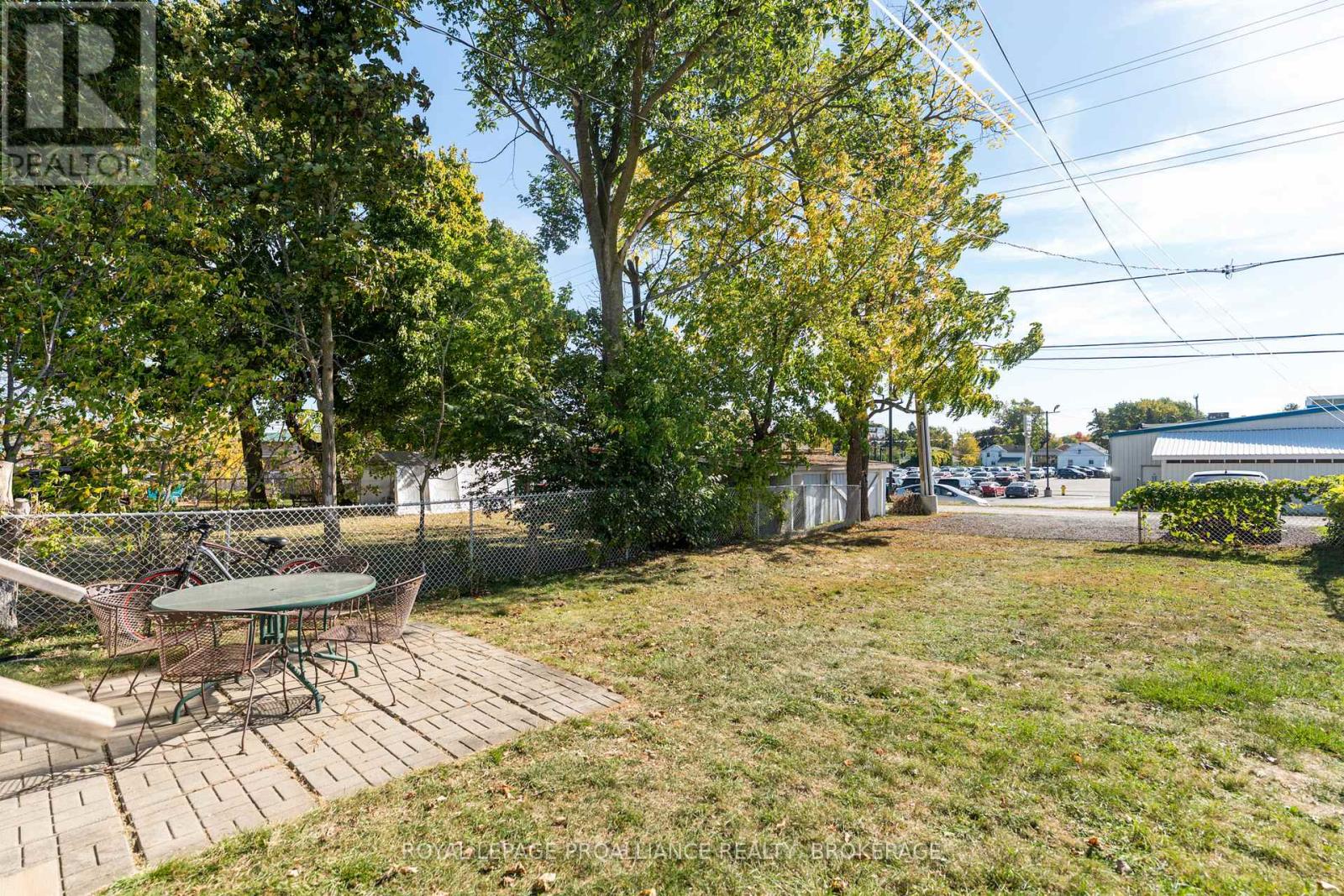 457 Garden Street, Gananoque, Ontario  K7G 1J6 - Photo 27 - X12450672