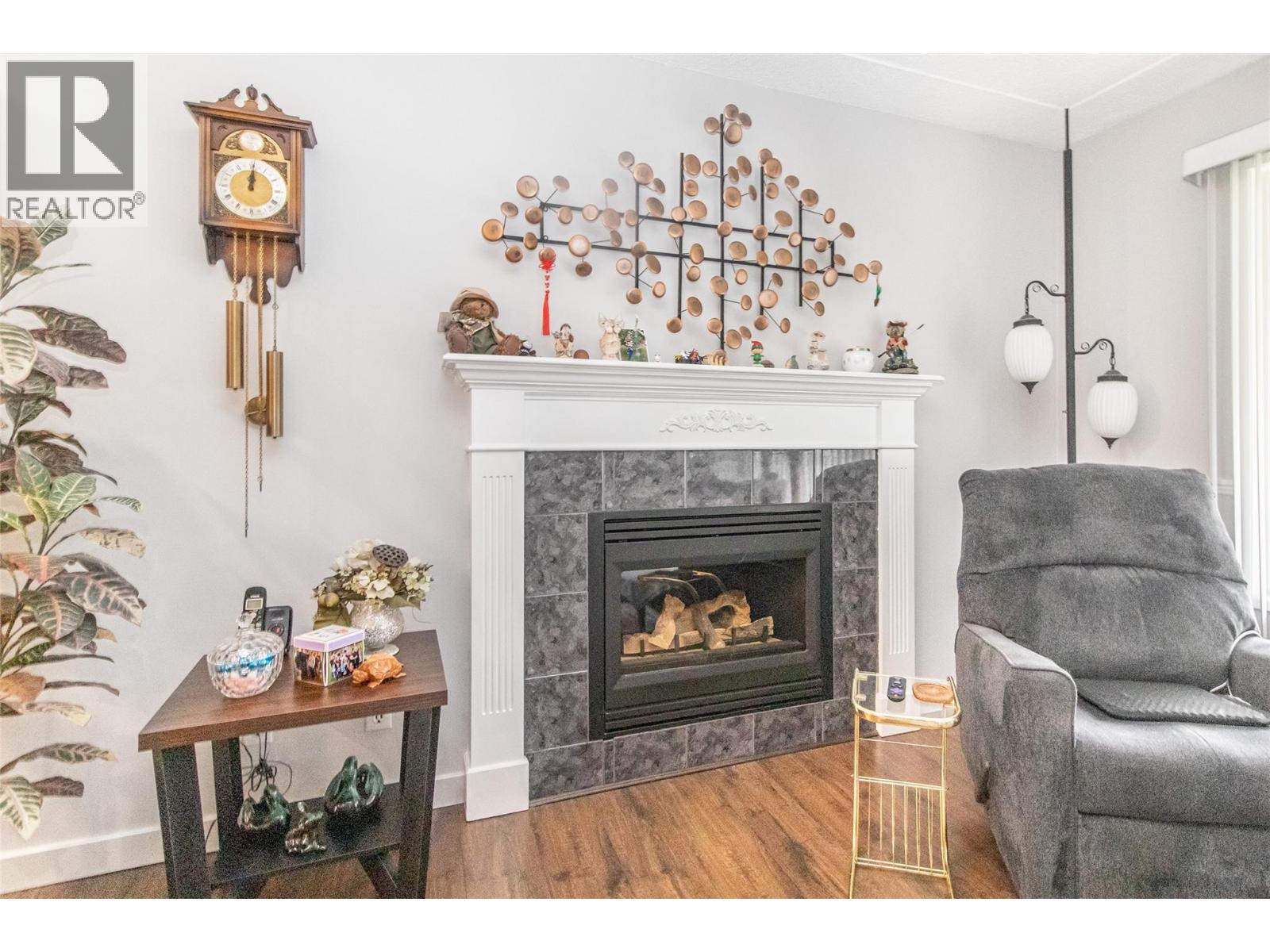 230 Ponto Road, Kelowna, British Columbia  V1X 2G1 - Photo 3 - 10365211