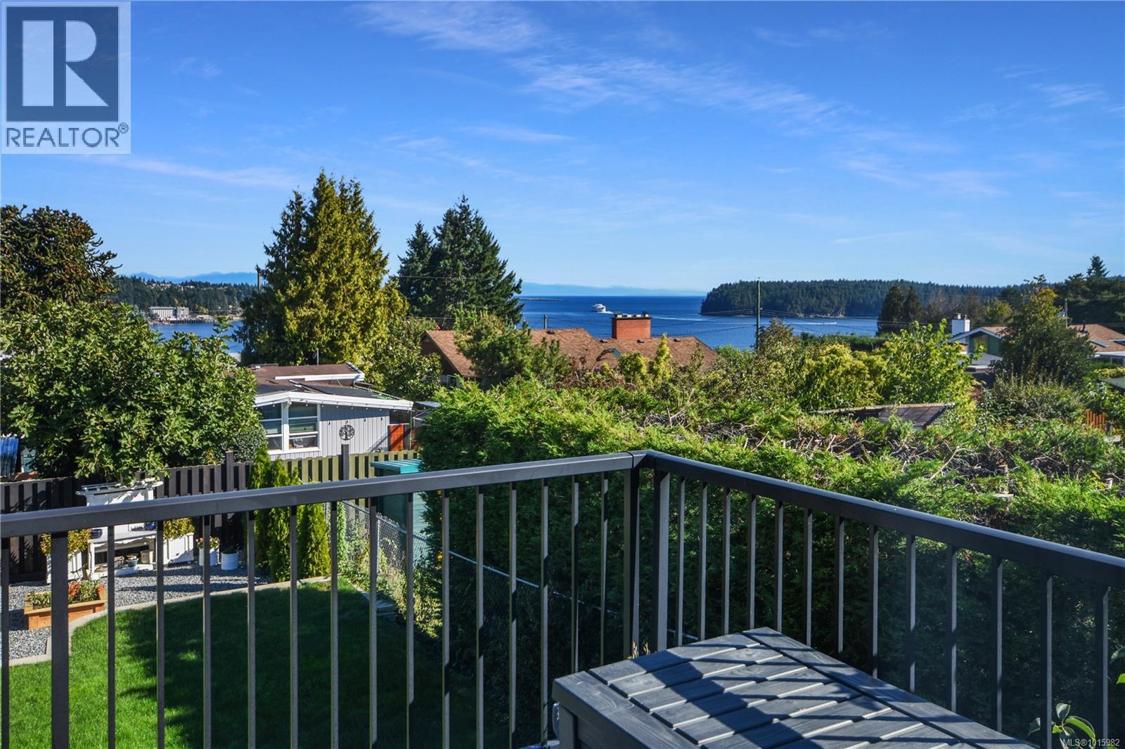2580 Holyrood Dr, Nanaimo, British Columbia  V9S 4K9 - Photo 3 - 1015982
