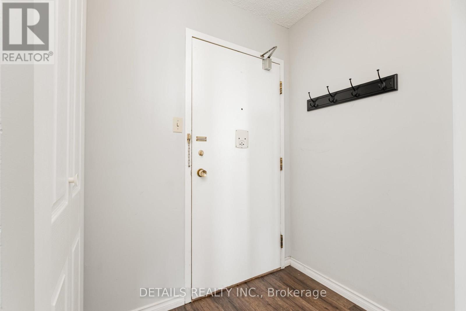 906 - 1285 Cahill Drive, Ottawa, Ontario  K1V 9A7 - Photo 4 - X12450676