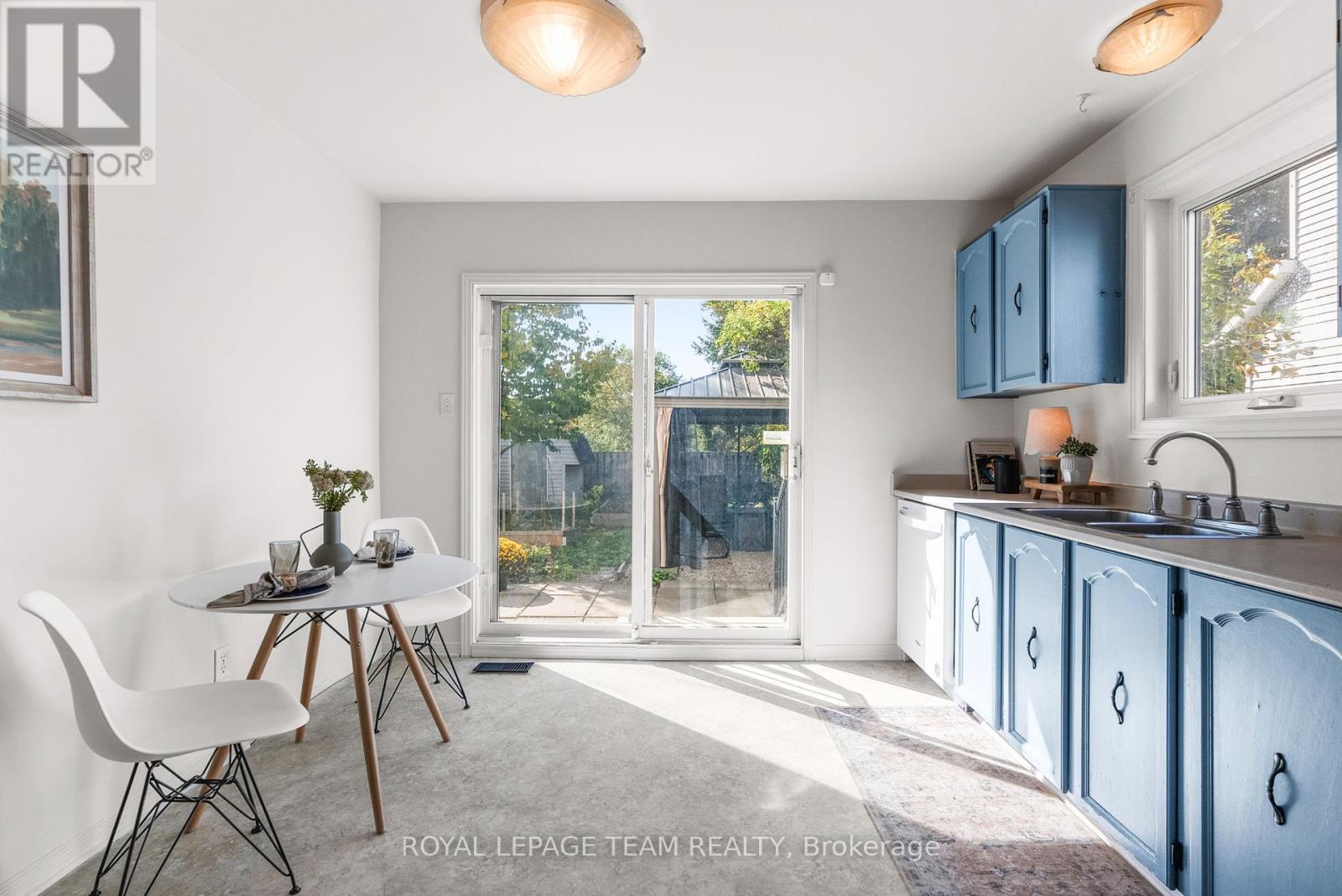 1155 Sauterne Park, Ottawa, Ontario  K1C 2H3 - Photo 11 - X12450686