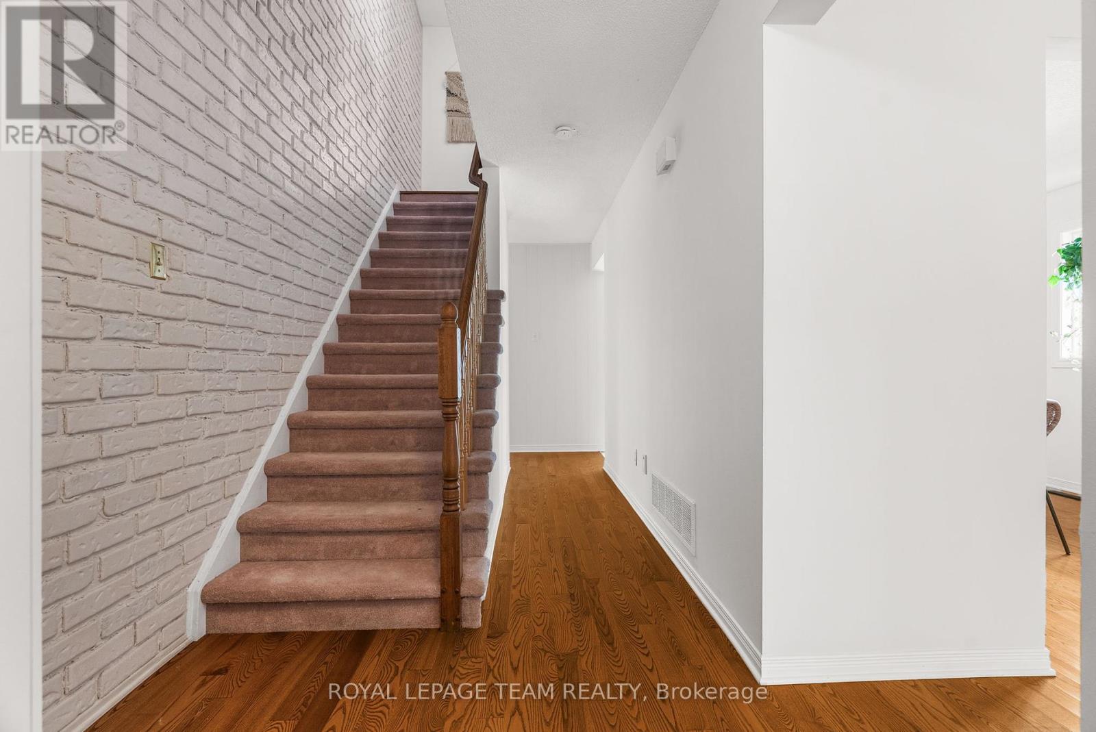 1155 Sauterne Park, Ottawa, Ontario  K1C 2H3 - Photo 22 - X12450686