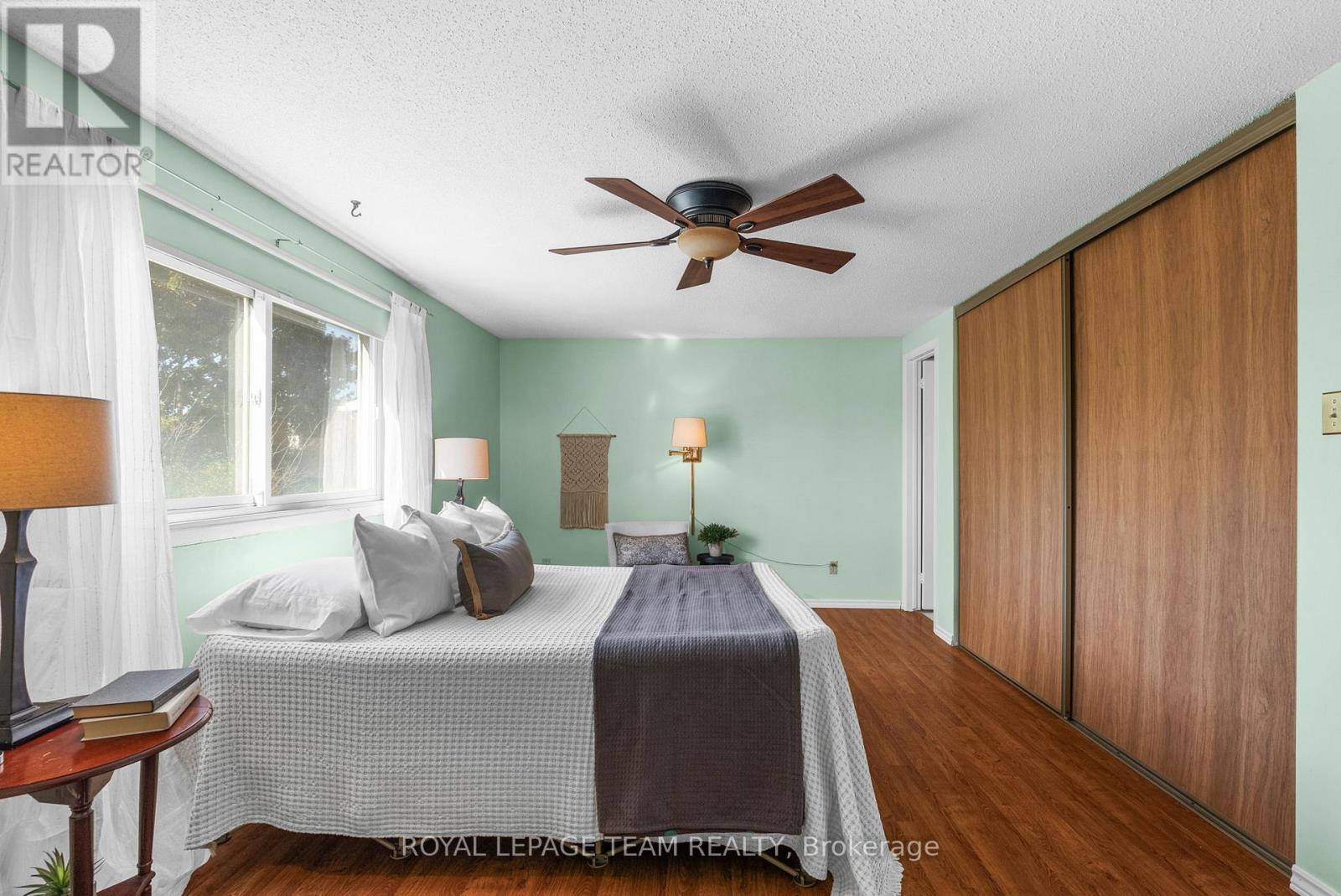 1155 Sauterne Park, Ottawa, Ontario  K1C 2H3 - Photo 24 - X12450686