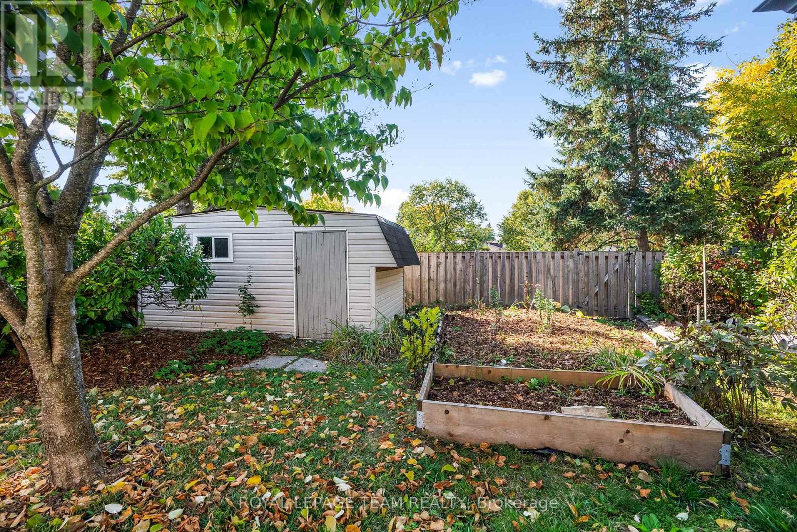 1155 Sauterne Park, Ottawa, Ontario  K1C 2H3 - Photo 39 - X12450686