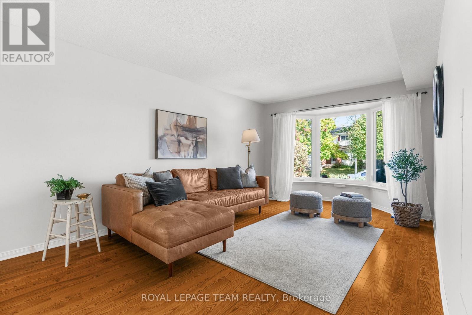 1155 Sauterne Park, Ottawa, Ontario  K1C 2H3 - Photo 6 - X12450686